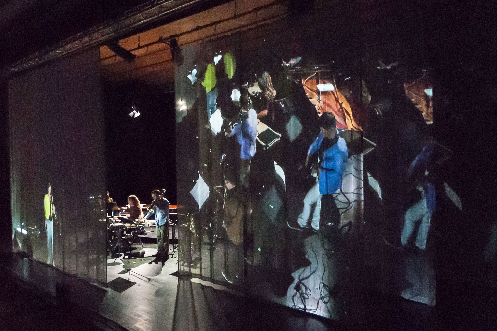 Musiktage 2015 UA "Mirror Box Extensions" Stefan Prins Nadar Ensemble Foto: Holger Jung