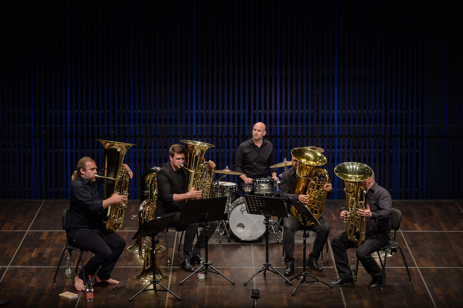 European Tuba Power am 5. Mai 2024 auf der Bühne im Strawinsky Saal im Rahmen der hörbaar.